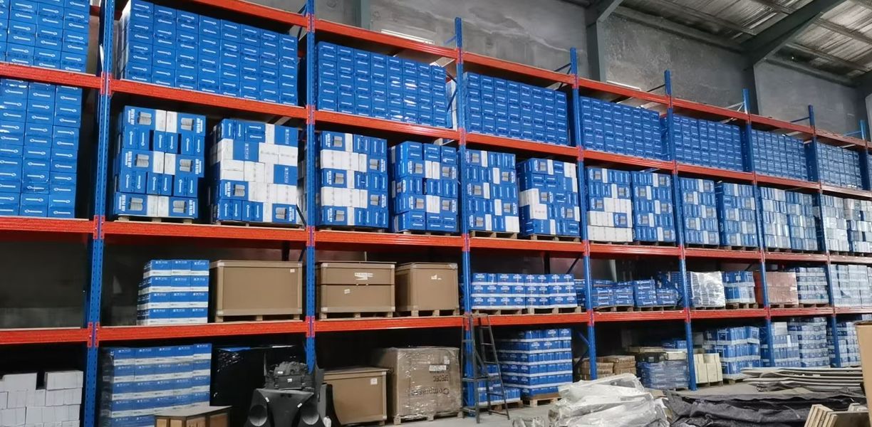 JINAN HOWOSTAR AUTO PARTS CO.,LTD fabrika üretim hattı